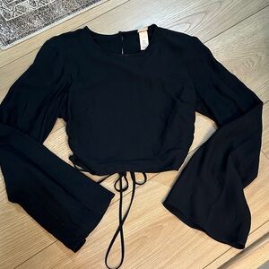 H&M Black Long-Sleeve Tie-Front Crop Top